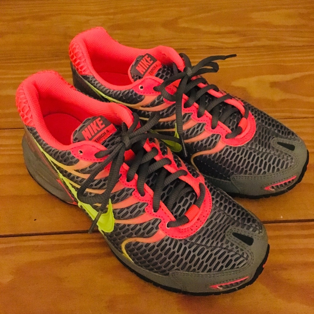 Women's Nike Air Max Torch 4 Running Shoes 6.5